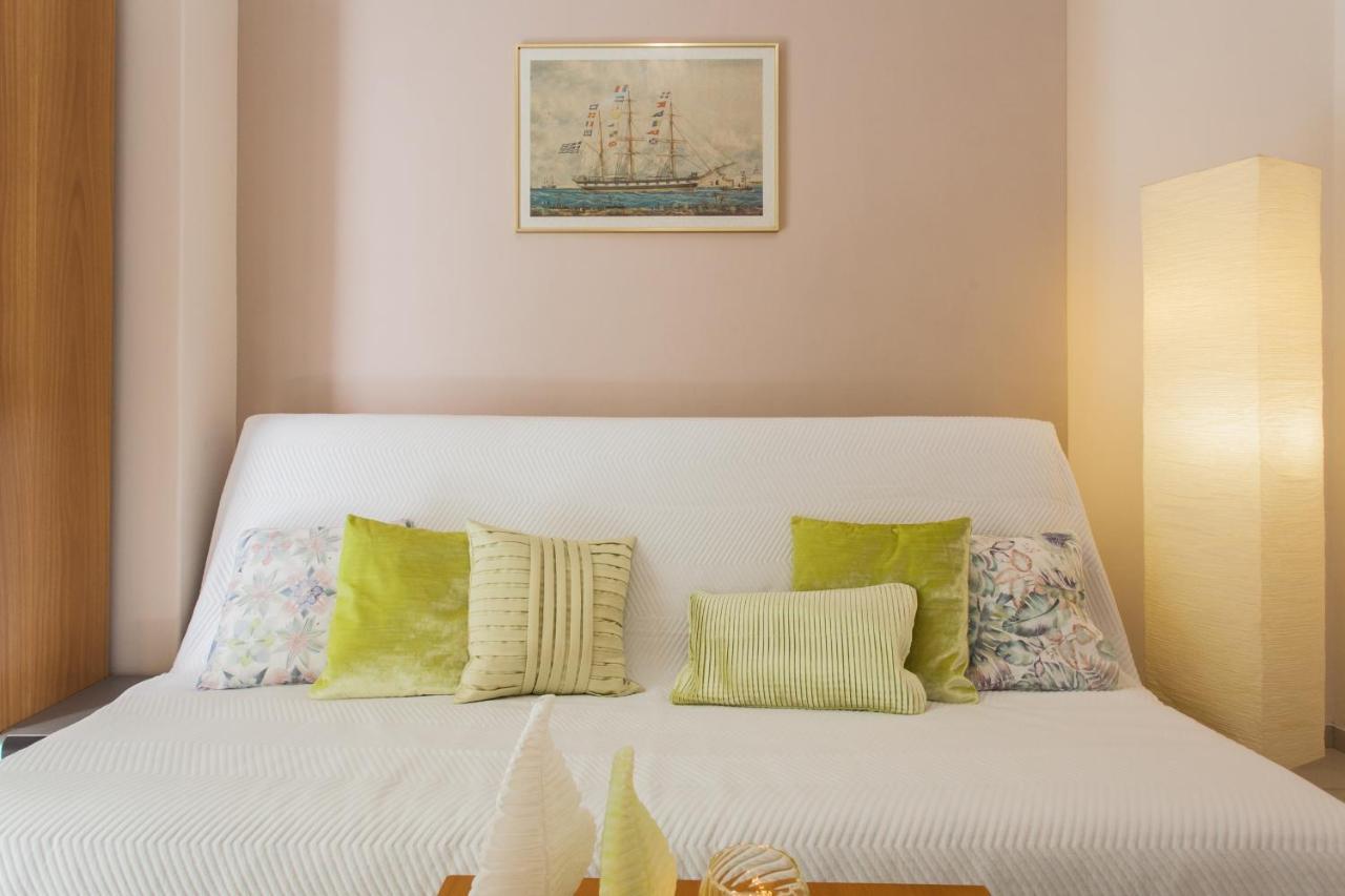 Central Apartment At Plaka 1 Bed For 2 Pers 雅典 外观 照片